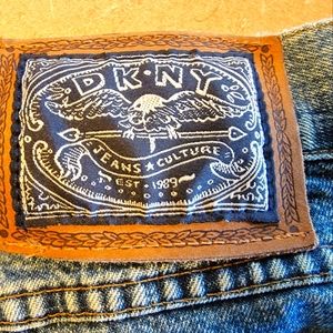 Men's DKNY 36 x 34 denim jeans